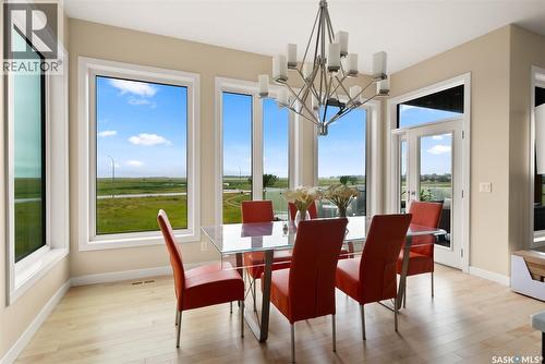 6110 Wascana Court, Regina, SK - Indoor Photo Showing Dining Room