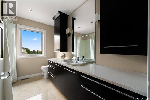 6110 Wascana Court, Regina, SK - Indoor Photo Showing Bathroom
