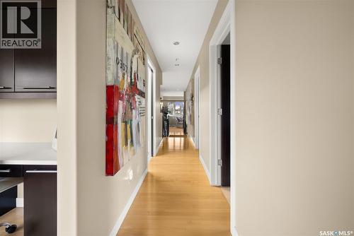 6110 Wascana Court, Regina, SK - Indoor Photo Showing Other Room