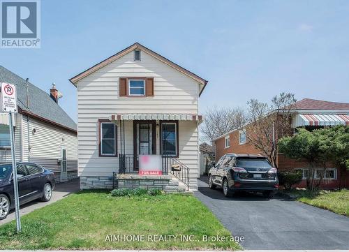 160 Ivon Avenue, Hamilton, ON - Outdoor