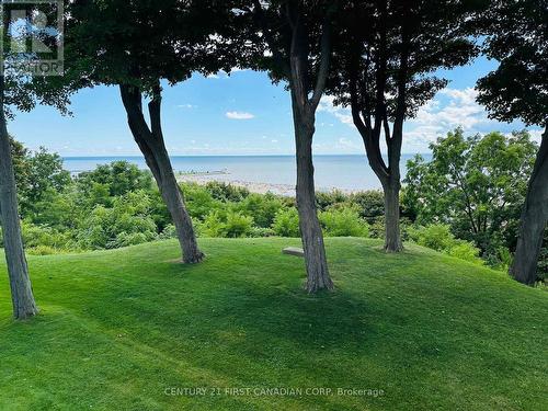 50 - 374 FRONT STREET  Central Elgin, ON N5L 1G1