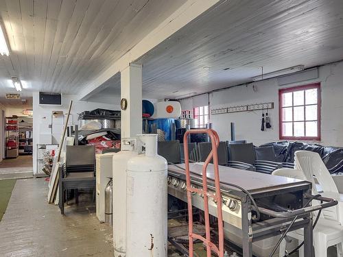 Cave à vin - 96 Ch. De La Chapelle, Saint-Sulpice, QC 