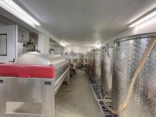 Cave à vin - 96 Ch. De La Chapelle, Saint-Sulpice, QC 