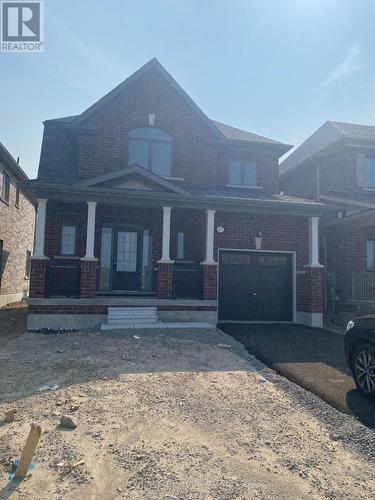 27 LAWRENCE D. PRIDHAM AVENUE  New Tecumseth, ON L9R 1V4