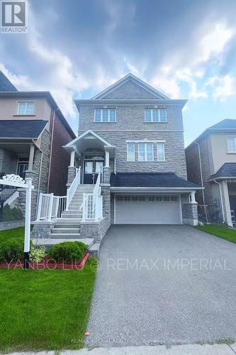 155 Art West Avenue, Newmarket, ON - Outdoor With Facade