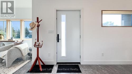 89 Isobel Street, Ashfield-Colborne-Wawanosh (West Wawanosh), ON - Indoor Photo Showing Other Room