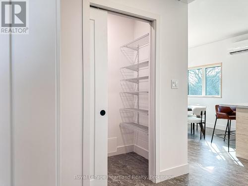 89 Isobel Street, Ashfield-Colborne-Wawanosh (West Wawanosh), ON - Indoor Photo Showing Other Room