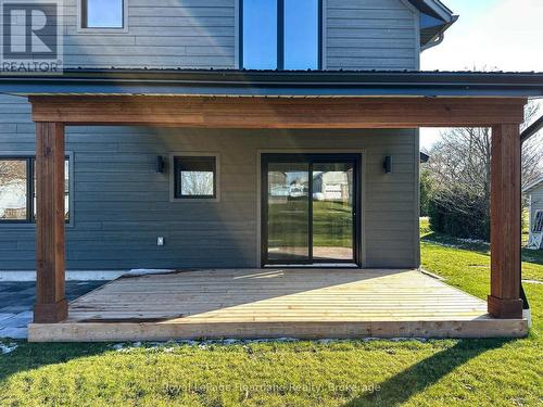 89 Isobel Street, Ashfield-Colborne-Wawanosh (West Wawanosh), ON - Outdoor