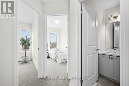 15B Bingham Road, Hamilton, ON - Indoor Photo Showing Bathroom