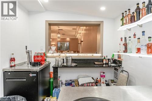 288 Kemp Road W, Grimsby, ON 