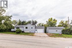 218 Bosworth STREET  Kerrobert, SK S0L 1R0