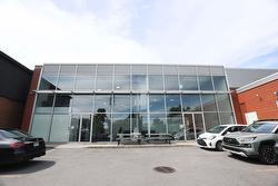 8190 Ch. Royden  Mont-Royal, QC H4P 2T2