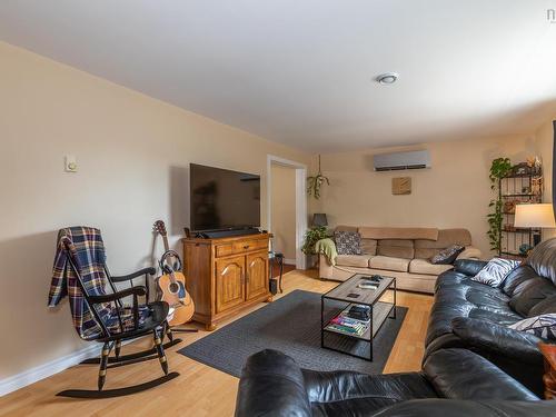 1 Pinecrest Drive, Middleton, NS 