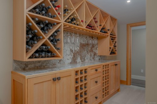 5411 Parker Ave, Saanich, BC 