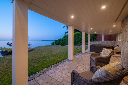 5411 Parker Ave, Saanich, BC 