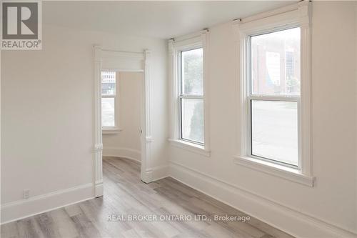 44 Weber Street W, Kitchener, ON - Indoor Photo Showing Other Room