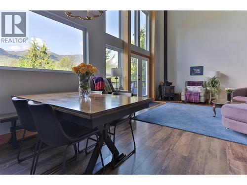 300 Richie Road, Rossland, BC - Indoor