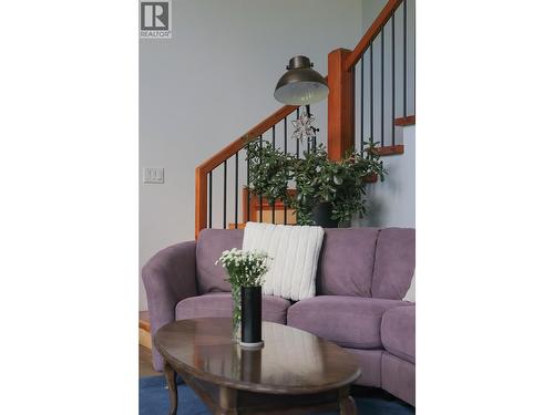 300 Richie Road, Rossland, BC - Indoor