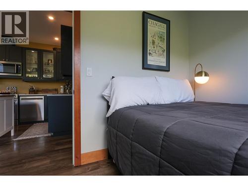 300 Richie Road, Rossland, BC - Indoor