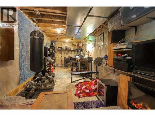 300 Richie Road, Rossland, BC - Indoor