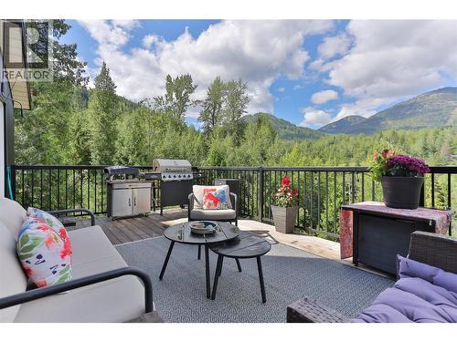 300 Richie Road, Rossland, BC - Outdoor With Deck Patio Veranda