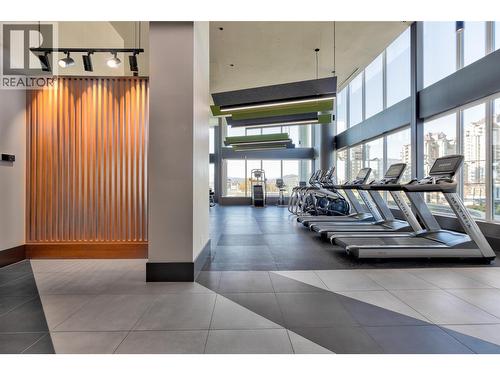 1191 Sunset Drive Unit# 2202, Kelowna, BC - Indoor Photo Showing Gym Room