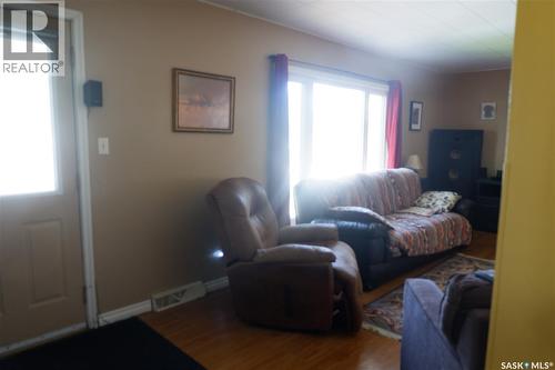 314 Columbus Drive, Rockglen, SK - Indoor