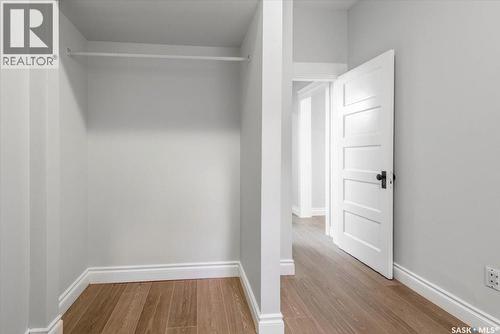 2156 Queen Street, Regina, SK - Indoor