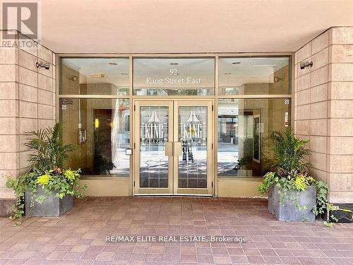 612 - 92 KING STREET E  Toronto, ON M5C 2V8