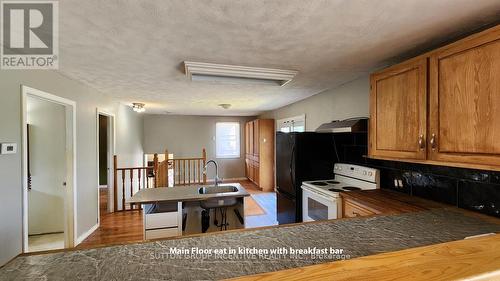 856 Ney Avenue, Tay, ON - Indoor Photo Showing Kitchen