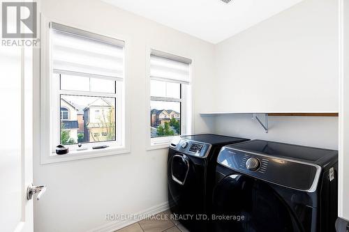 69 Mincing Trail, Brampton, ON - Indoor Photo Showing Laundry Room