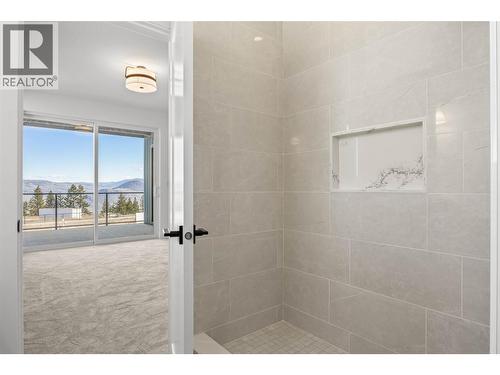 1298 Brechin Place, Kamloops, BC - Indoor Photo Showing Bathroom