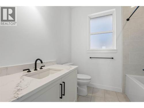 1298 Brechin Place, Kamloops, BC - Indoor Photo Showing Bathroom