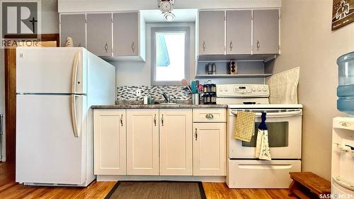 Melville Acreage, Melville, SK - Indoor Photo Showing Kitchen