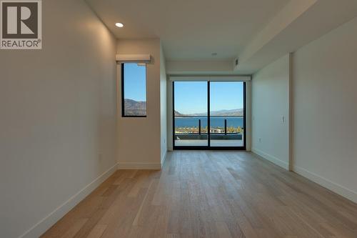 3000 Ariva Drive Unit# 3503, Kelowna, BC - Indoor Photo Showing Other Room