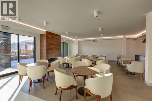 3000 Ariva Drive Unit# 3503, Kelowna, BC - Indoor Photo Showing Dining Room