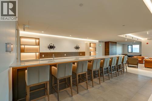 3000 Ariva Drive Unit# 3503, Kelowna, BC - Indoor Photo Showing Dining Room