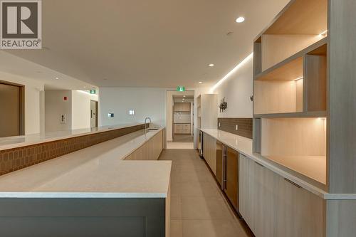 3000 Ariva Drive Unit# 3503, Kelowna, BC - Indoor Photo Showing Other Room