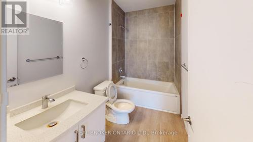 228 Margaret Avenue, Kitchener, ON - Indoor Photo Showing Bathroom