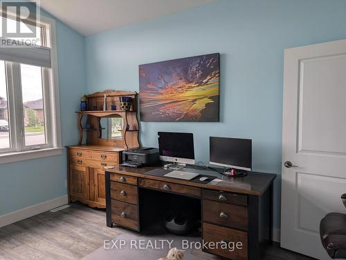 83 Essex Drive N, Belleville (Thurlow Ward), ON - Indoor Photo Showing Office