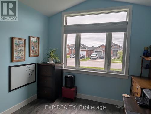 83 Essex Drive N, Belleville (Thurlow Ward), ON - Indoor