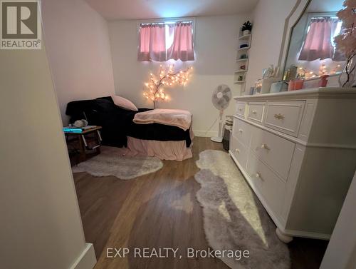83 Essex Drive N, Belleville (Thurlow Ward), ON - Indoor Photo Showing Bedroom