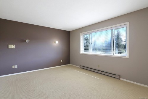 2099 Idiens Way, Comox, BC 