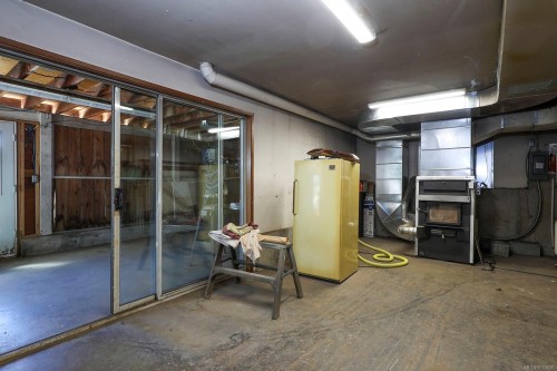 2099 Idiens Way, Comox, BC 