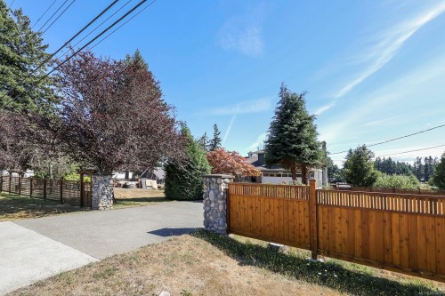 2099 Idiens Way, Comox, BC 