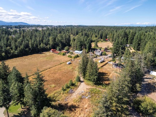 2099 Idiens Way, Comox, BC 