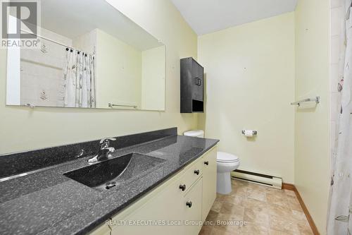 35 - 624 Lakeshore Drive, North Bay (Ferris), ON - Indoor Photo Showing Bathroom