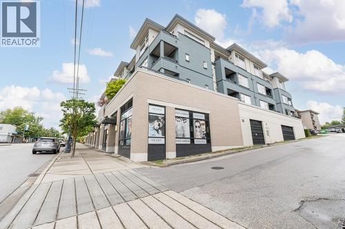 2A 709 Twelfth Street, New Westminster, BC 