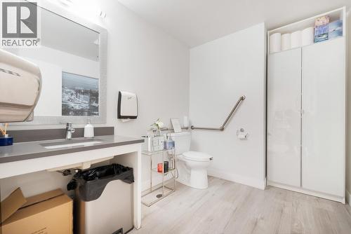 2A 709 Twelfth Street, New Westminster, BC 