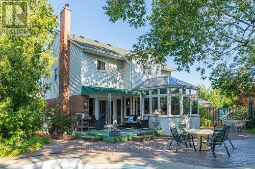 690 Robertson Crescent, Milton (Tm Timberlea), ON - Outdoor With Deck Patio Veranda